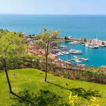Portopiccolo - Turchese Sul Golfo Апартаменты *